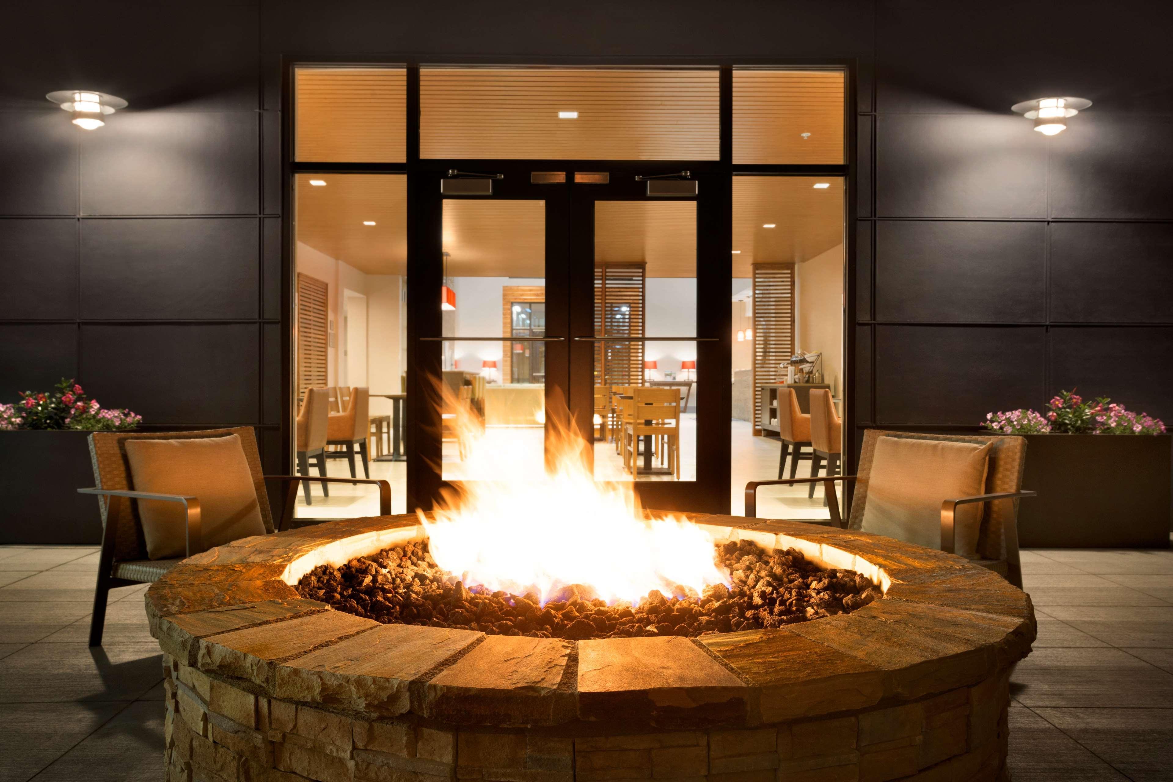 Country Inn & Suites By Radisson Asheville River Arts District Eksteriør bilde